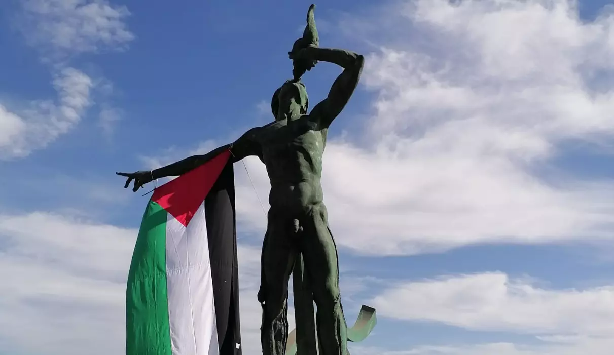 Forma redonda de la bandera palestina