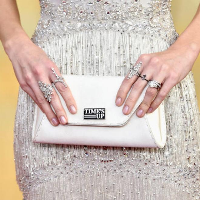 SAG Awards 2018: El bolso con mensaje 'Time's Up' de Allison Williams