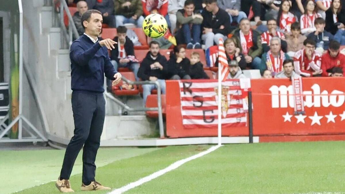 Todas las IMÁGENES del Sporting-Eibar disputado en El Molinón