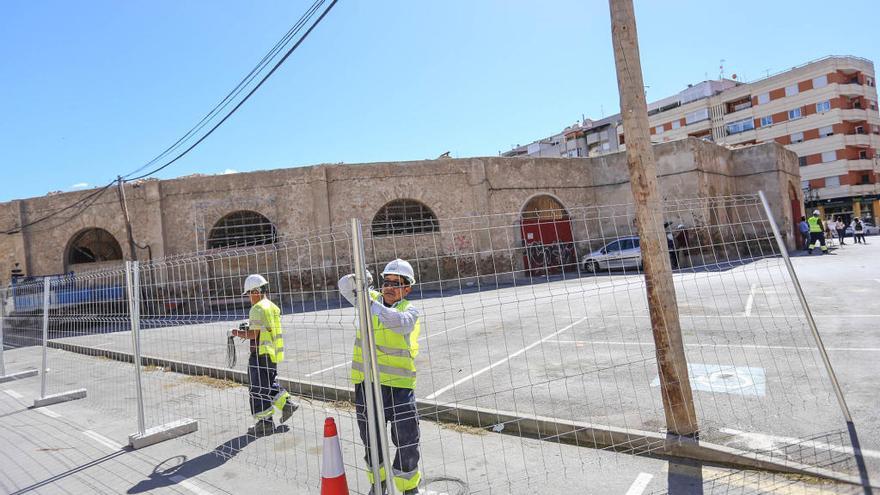 Comienzan las obras que convertirán la plaza de toros de Orihuela en un recinto multiusos