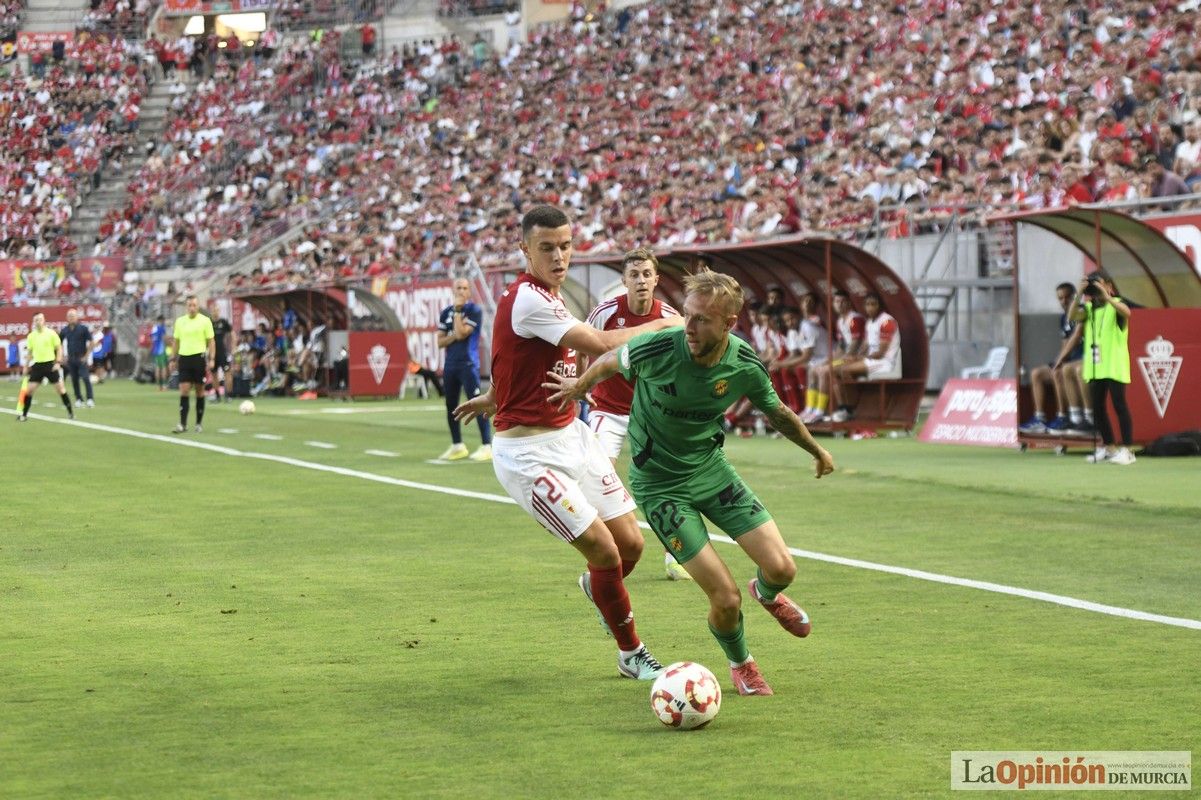 Así fue el encuentro del play off del Real Murcia y el Nástic en la lucha por el ascenso