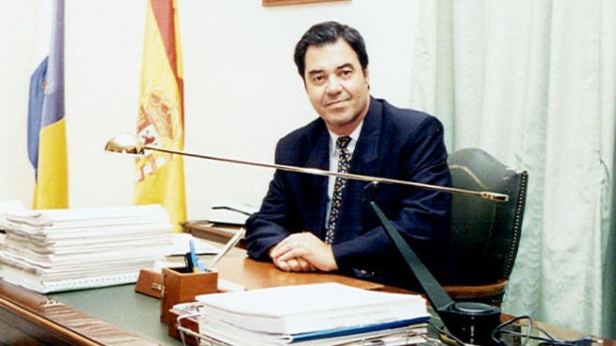 Antonio Peña Rodríguez en su etapa de director insular de la Administración del Estado.