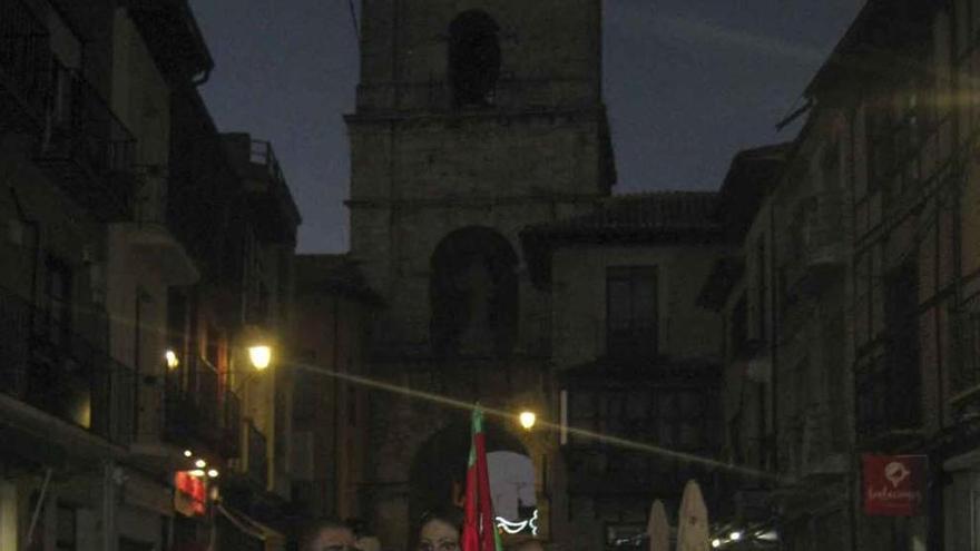 Desfile de Capitonis Durii por la Plaza Mayor