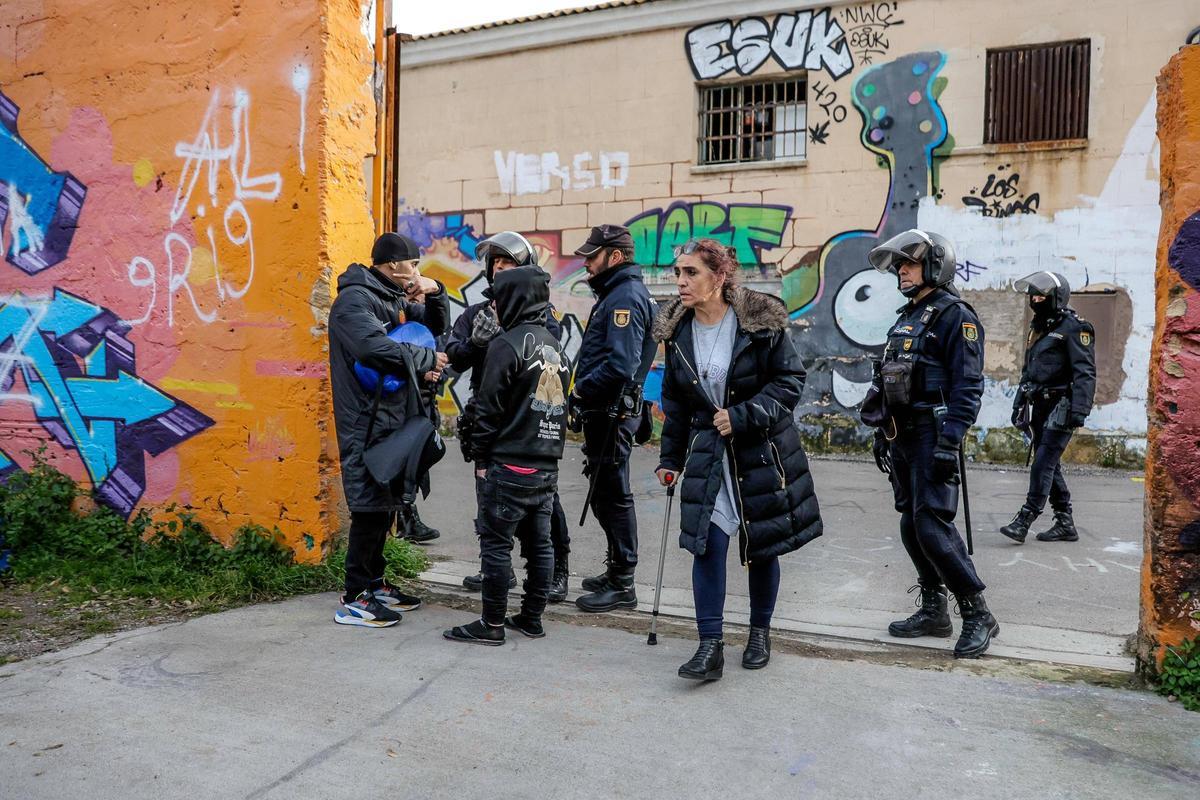 Operación policial en la antigua cárcel de Palma.