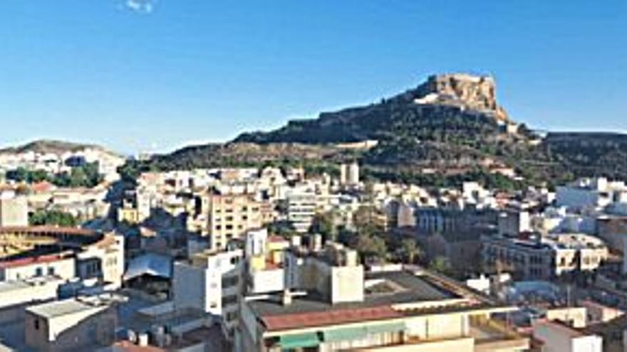 250.000 € Venta de piso en Altozano-Campoamor (Alicante) 122 m2, 4 habitaciones, 2 baños, 2.049 €/m2, 13 Planta...