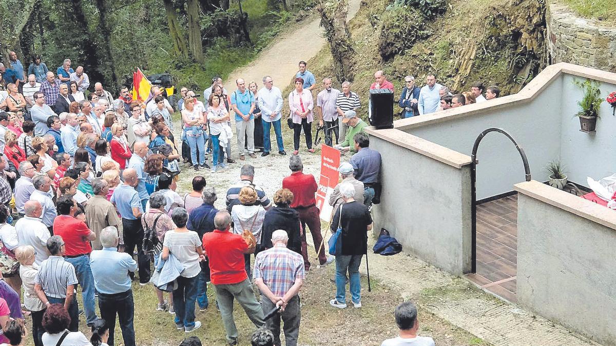 La Camperona reúne a los socialistas