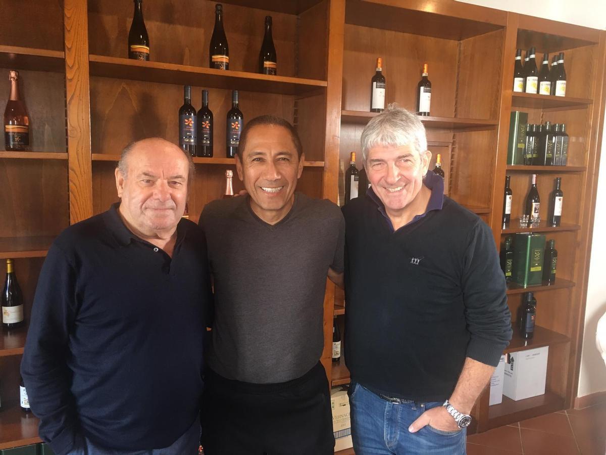 António Simões, Óscar Albuquerque y Paolo Rossi en una quedada en 2017.