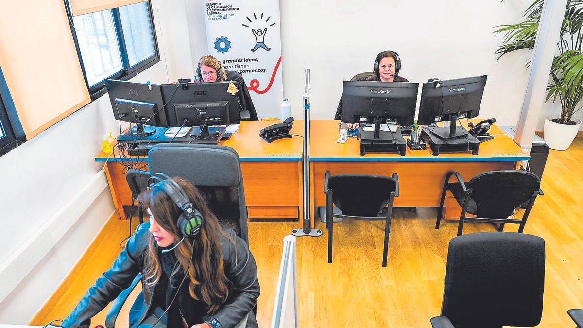 El servicio SOAL de la Fundación General de la ULL cierra el año superando sus objetivos con 593 inserciones laborales en Canarias.