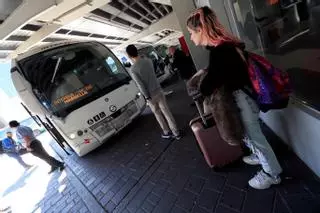 La Generalitat habilita la línea de autobús entre la Hoya de Buñol y València