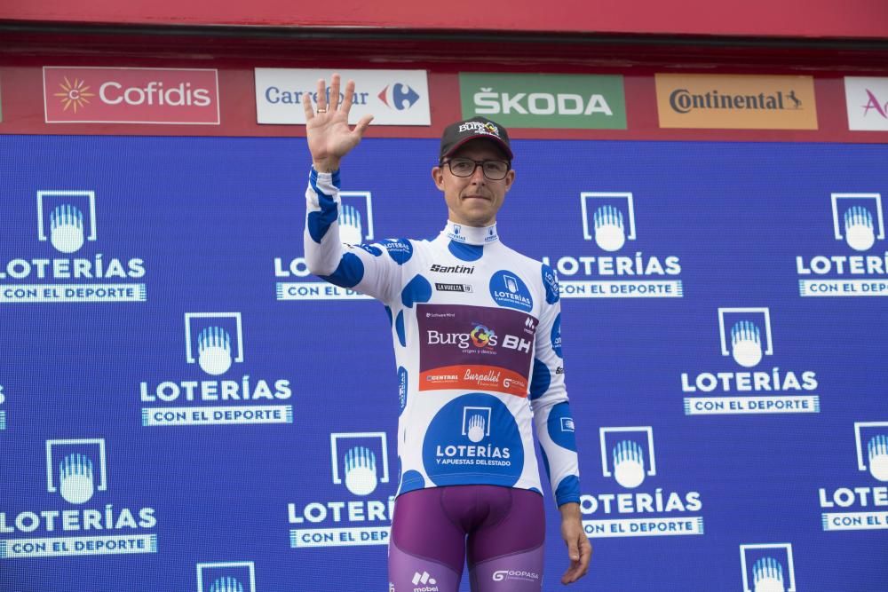 Llegada a Alicante de la tercera etapa de la Vuelta