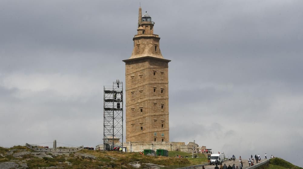 Se conmemoran los diez años de la declaración de la Torre de Hércules como Patrimonio Universal.