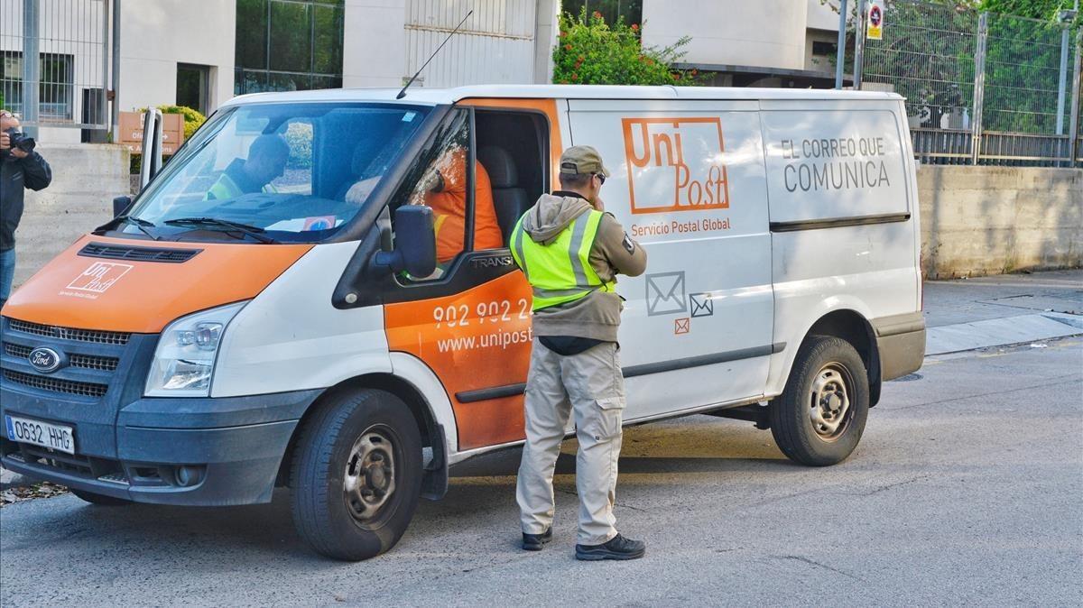 abertran40182510 registro guardia civil en unipost en hospitalet  foto ferran170919085934