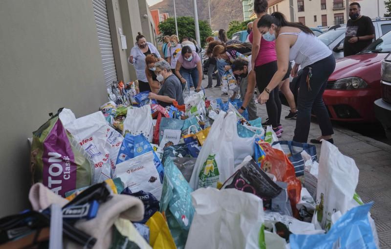 Recogida de productos para La Palma en Tenerife