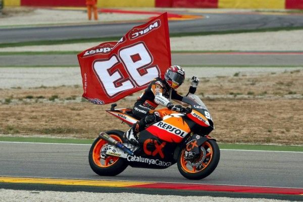 Alcañiz vive la gran fiesta del motociclismo