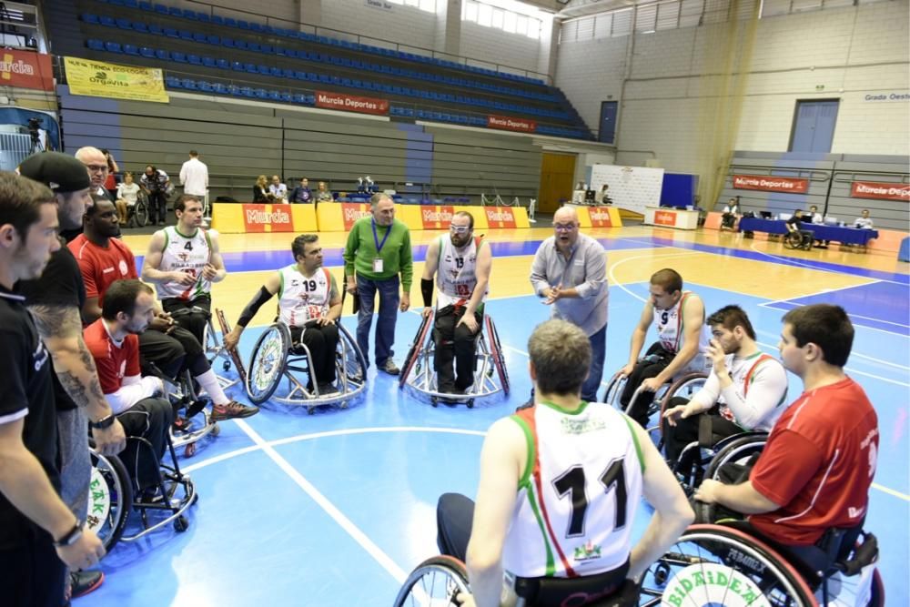 Baloncesto sobre ruedas en el Príncipe de Asturias