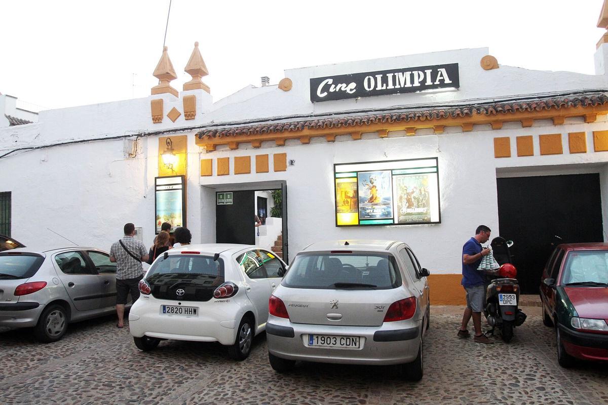 Cine Olimpia en la calle Zarco, en una imagen de archivo.