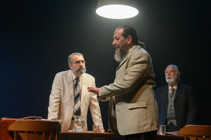 Pase gráfico del estreno absoluto de la obra de teatro "Siete hombres buenos", de Juan Mayorga, protagonizada por Blanca Rodríguez, Miguel Ángel Maciel, Tony Báez, José Luis Massó, José Luis Madariaga, Abraham Santacruz, Ruth Sánchez y Luis O'Malley.  | 04/02/2020 | Fotógrafo: Tony Hernández