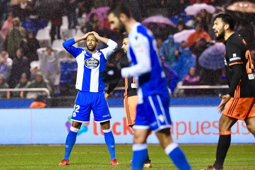 El Dépor cae en Riazor ante el Valencia