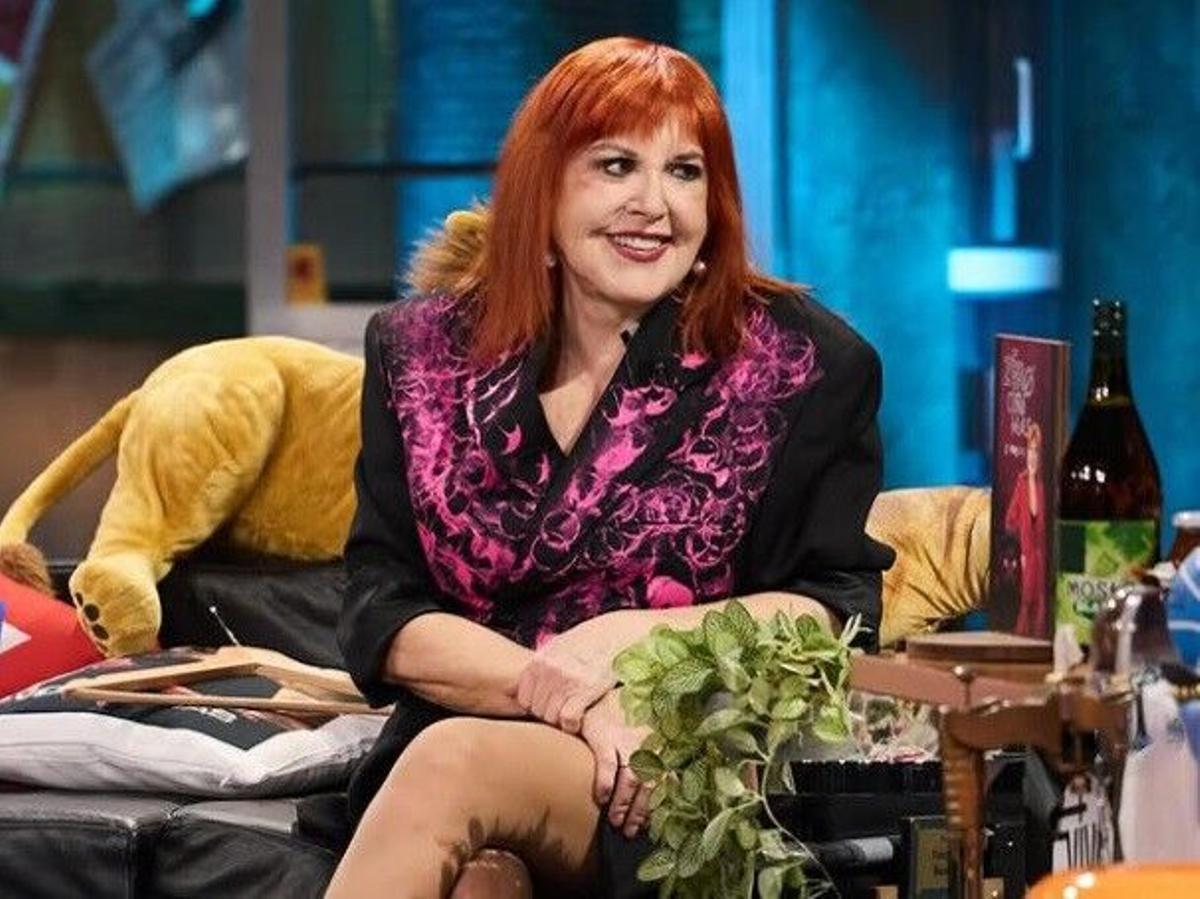 Loles León presentando su nuevo programa 'Zero Dramas' en 'La Revuelta' de David Broncano