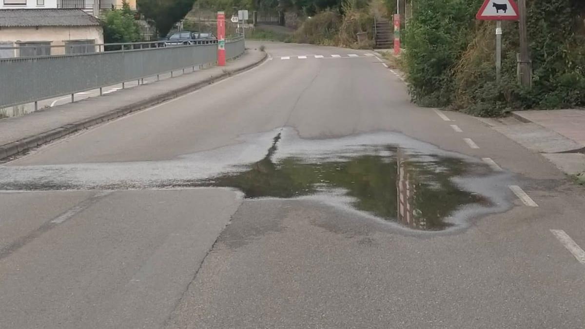La fuga de agua de Piñeres.