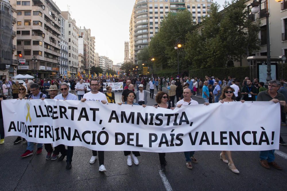 Manifestación 9 d'Octubre Valencia: tensión y altercados