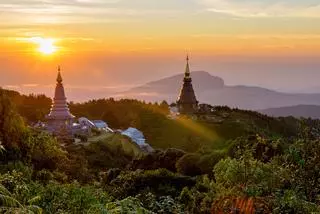 Tailandia en temporada verde: el nuevo lujo es viajar para sentirse mejor