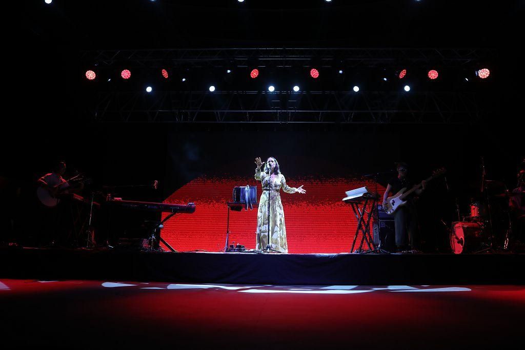 No te pierdas las mejores imágenes del concierto de Julieta Venegas en La Mar de Músicas