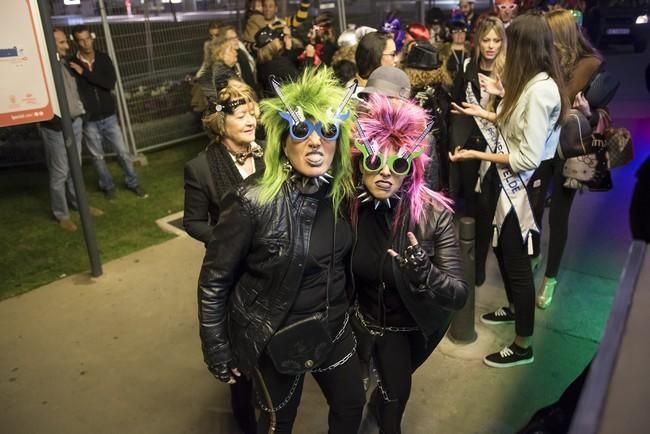 Ambiente Carroza anunciadora del Carnaval 2016 ...