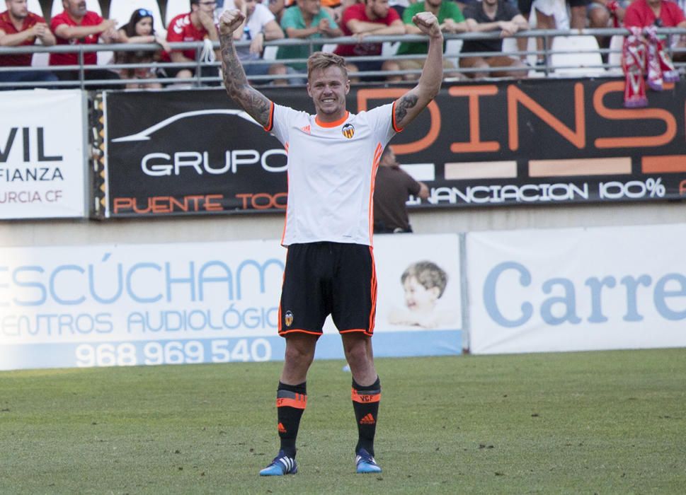 Real Murcia - Valencia Mestalla, en imágenes