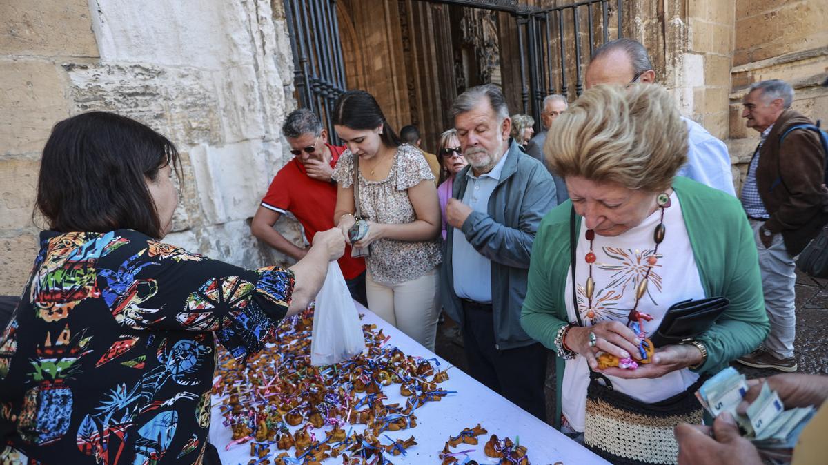 Puesto de paxarines en Oviedo