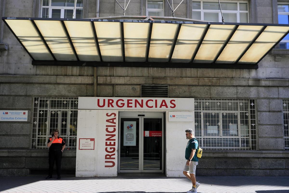 Entrada a Urgencias.