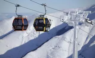 Las estaciones de esquí asturianas mantienen las tarifas por sexto año consecutivo