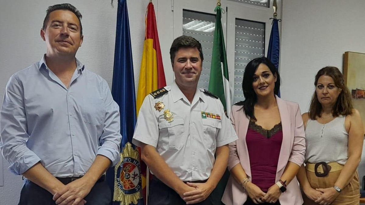 Francisco de la Torre, Carlos Serra, Antonia Alcántara y Teresa Gómez en la reunión.