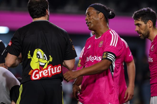 Las imágenes de Ronaldinho en la Kings League
