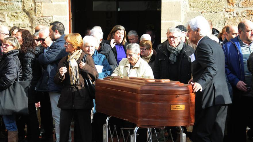 Emotiu funeral per la víctima de l&#039;accident a la C-37