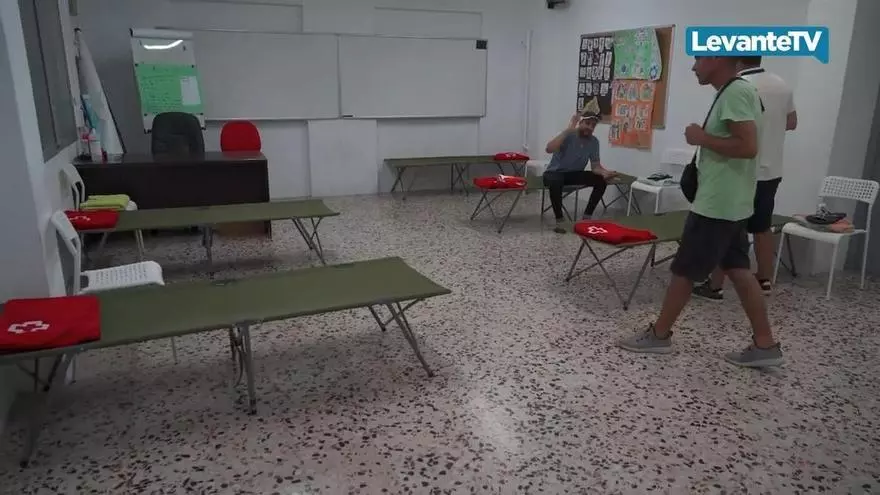 Cruz Roja y el Ayuntamiento de Alzira habilitan un refugio climático para proteger del calor a personas sin hogar
