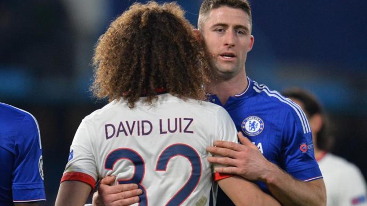 David Luiz volverá a jugar en el Chelsea junto a Cahill
