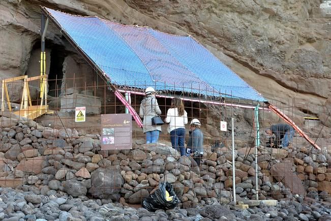 RESTOS ARQUEOLÓGICOS SARDINA DEL NORTE