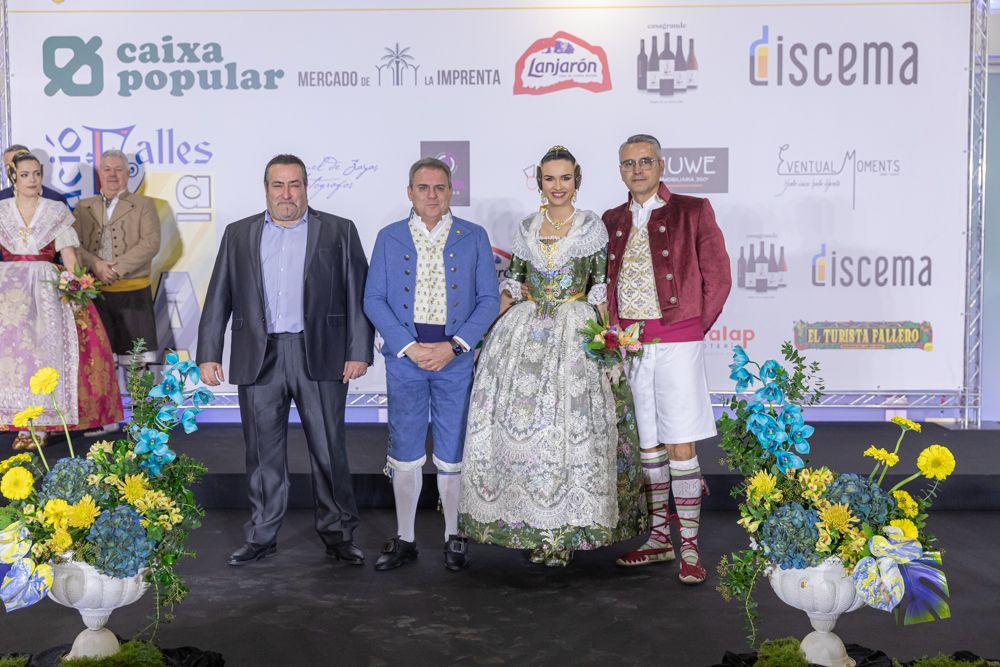 Mercado Central,  con Palacio y Serra