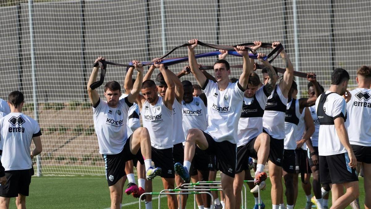 Video | Entrenamiento del CD Castellón en la previa del partido contra el Real Racing Club