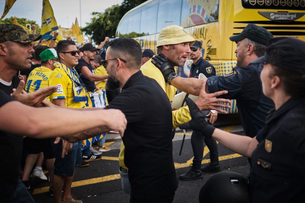 Altercados con los aficionados de la UD