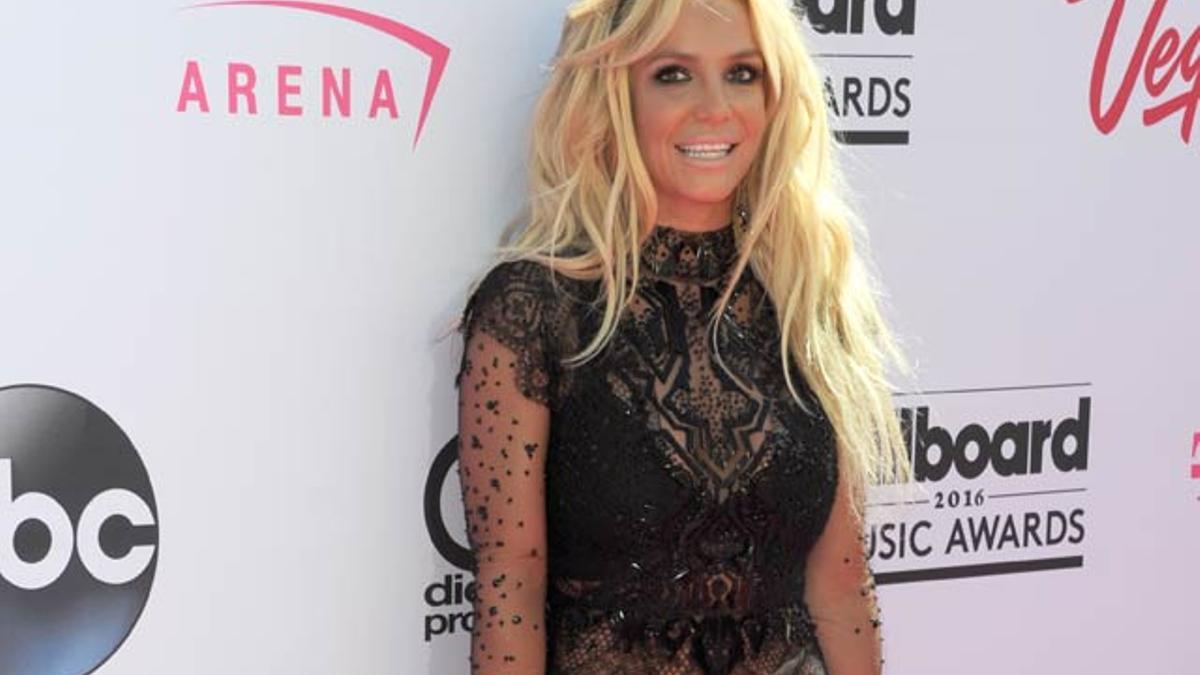 Britney Spears anuncia el lanzamiento de su nuevo álbum.