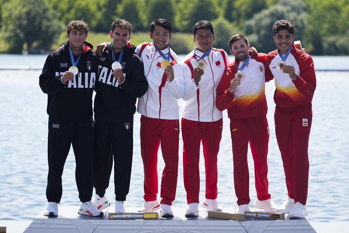 Joan Antoni Moreno y Marcus Cooper, medallas de bronce en C2 500 y K4 500