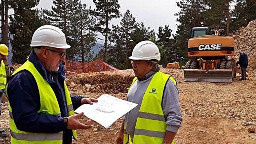 Jaume Oriol i Carles Berdonces a la zona d&#039;una de les depuradores