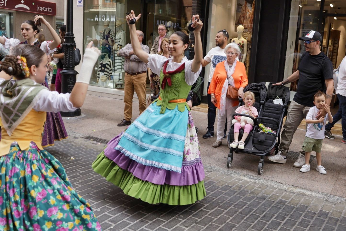 Galería de fotos del pregonet de les festes de Lledó