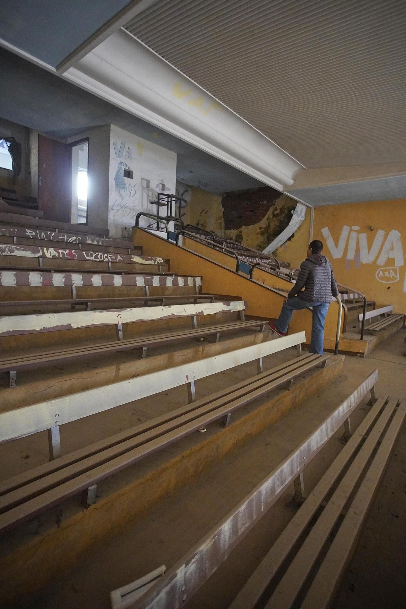 Galeria de fotos: Recuperar un teatre en desús que havia donat "molta vida"