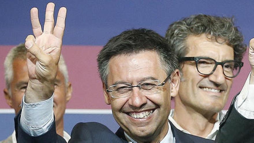 Bartomeu defiende los insultos de sus jugadores a la grada