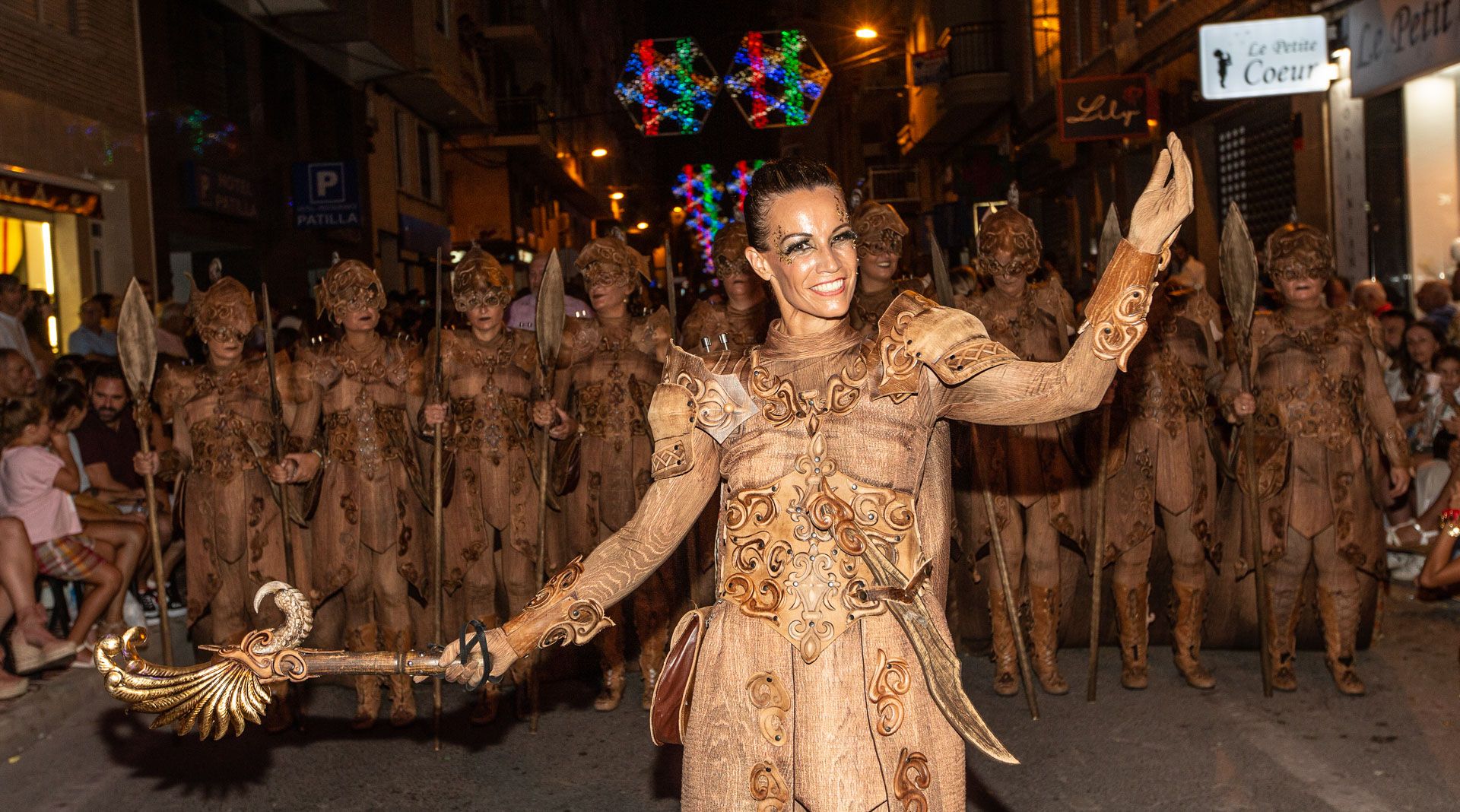 Santa Pola vibra con la entrada Cristiana y Mora