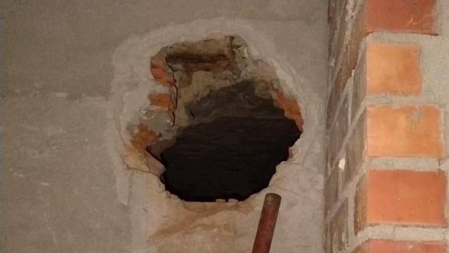 El forat per on es va escapar