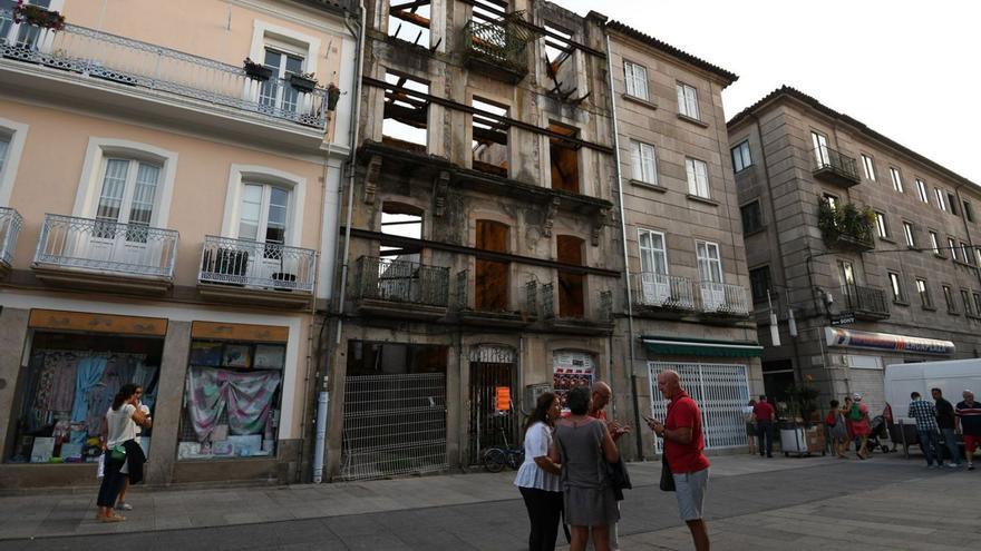 Edificio en ruinas en el centro histórico de Pontevedra.